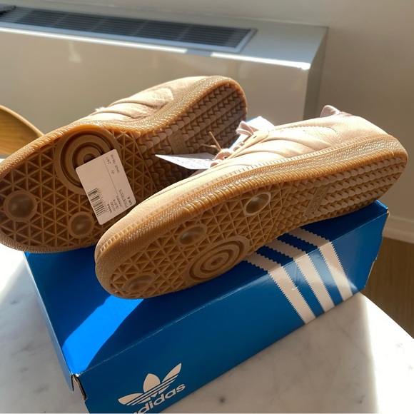 Adidas Samba OG "Halo Blush Gum" sneakers. NEW with tags/box - Picture 2 of 10